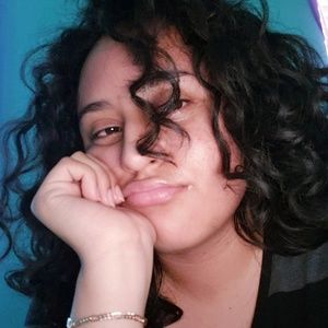 Meet your Posher, Mariana